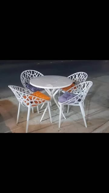 صندلی باغی رستورانی