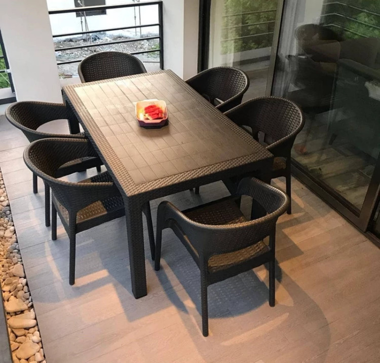 صندلی باغی حصیری