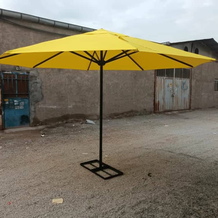 چتر رستورانی پایه وسط